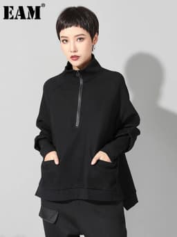 [EAM] Loose Fit Black Irregular Sweatshirt New Turtleneck Long Sleeve Women Big Size Fashion Tide Spring Autumn 2026 JQ021