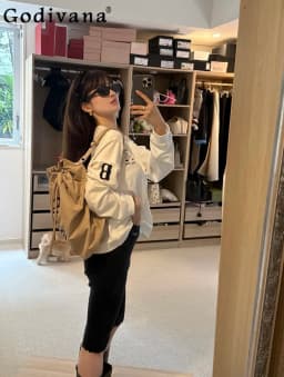 Autumn New 2026 Japanese Style Hoodies for Women Letter Embroidery Loose Casual Commuter Long Sleeve Top Female Cute T-Shirt