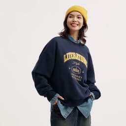Semir Sweater Women Oversize Heating and Antibacterial 2024 New Winter Embroidered Fleece Top