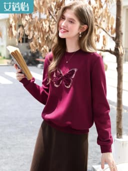 I BELIEVE YOU Red Sweatshirt Woman 2025 Autumn Winter Fashion Three-dimensional Butterfly Fleece Crew Neck Sweatshirt 2254196151
