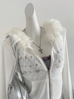 Womens White Zip Up Hoodie Fur Trim Heavy Rhinestone Hood Detail Streetwear Casual Fashion Sweatshirt Top Slim Fit Soft Y2K