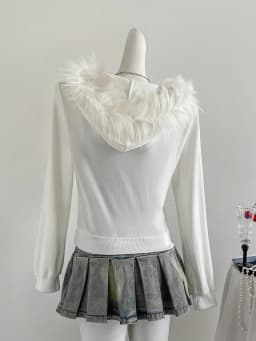 Womens White Zip Up Hoodie Fur Trim Heavy Rhinestone Hood Detail Streetwear Casual Fashion Sweatshirt Top Slim Fit Soft Y2K