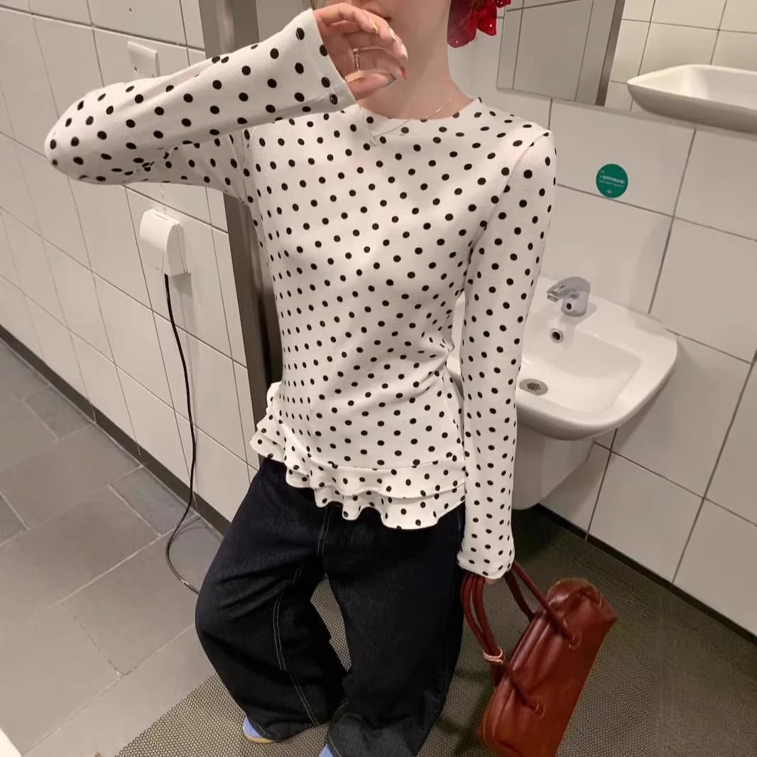 Sweet style white polka dot long sleeve spring and autumn ruffle bottoming shirt for girls