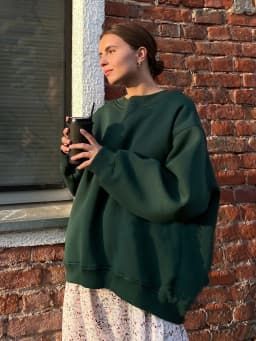 Loose Fit Pullover Hoodie Mid Length Streetwear with No Closure Regular Sleeve Regular Thickness Long Sleeve Women Sweatshirts