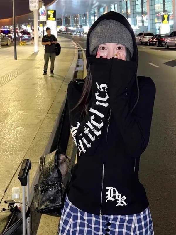 Gothic Style Black Hoodie Jacket Women's Slim Fit Waist Cinched Zipper Open Cardigan Autumn 2025 New Fashion High Street