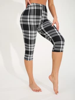Women Minimalist Checkered Leggings Sports Yoga Pants Vacation Travel Outdoor Camping Cycling Tights Unique Trendy Capri Pants