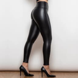 Shascullfites Melody Matt Black High Waist Leather V Shape Leggings Warm Clothes for Women Gym Leggings Women Leather Pants