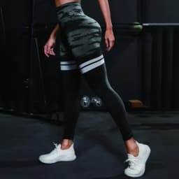 Striped Camo Leggings Women Seamless Knit Tights High Waist Hip Liftting Workout Running Fashion Slim Yoga Fitness Yoga Pants