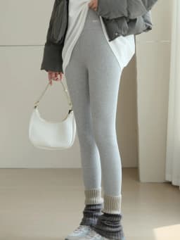 New in Autumn Winter Thick Fleece Leggings Women High Waist Black Outwear Tall Women Warm Thick Velvet Leggings for Winter Pants