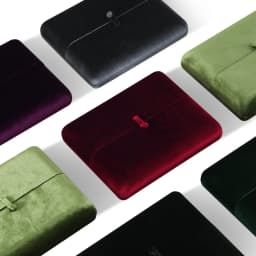 Yinbeini Velvet Large Necklace Pendant Display Box Premium Jewelry Storage Organizer Pendant Gift Packing Case H024