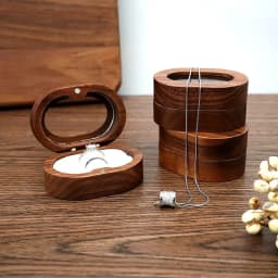 Oval Wooden Jewelry Box Ladies Lover Ring Display Box Engagement Wedding Couples Ring Storage Holder Love Gift Bead Case