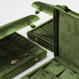 Yinbeini Velvet Jewelry Storage Case Ring Earring Pendant Display Organizer Large Space Packing Box for Collection XB006