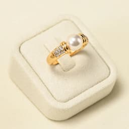 WoodTen Beige Jewelry Display Prop for Ring Bracelets Portrait Chest Necklaces Store Exhibition Microfiber Jewelry Display Stand