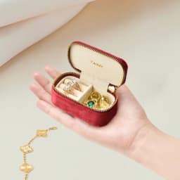 TAIMY Velvet Mini Travel Custom Logo Vintage Cute Girls Small Storage Jewelry Box Jewellery Organizer Jeweler Packaging Red