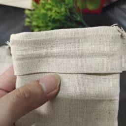 50pcs/lot 7x9 9x12 10x14cm Burlap Gift Bags Jute Drawstring Bags Cotton Linen Jewelry Bags Wedding Display Packaging Gift Pouche
