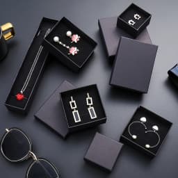 50pcs Black White Brown Kraft Paper Jewelry Gift Box Luxury Cardboard 7x9x3cm Bracelets Earrings Rings Necklaces Packaging Boxes
