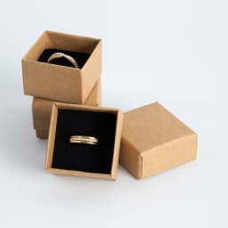 10pcs Kraft 4x4x3cm Rings Jewelry Box Brown Organizer Carton Cardboard Travel Jewelry Gift Packaging Box Case With Sponge Inside