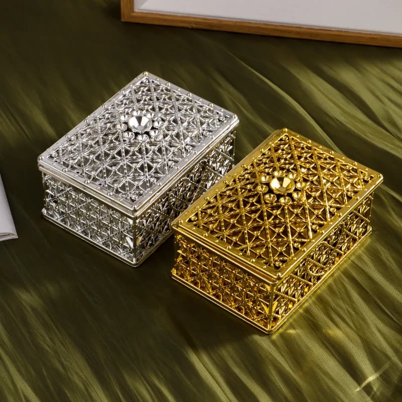 Cutout Sugar Box Trinket Box Mini Storage Jewelry Box Vintage Candy Necklace Earrings Beaded Trinket Box Small Wedding Decor