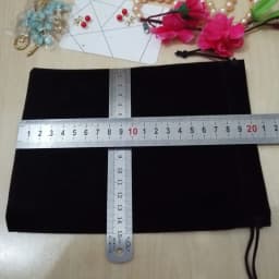 50pcs Black Velvet Bags Jewellery Pouches 10x16 13x18 15x20 17x23cm Drawstring Wedding Christmas Gift Bags Jewelry Packaging Bag