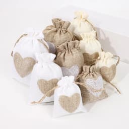 50Pcs/Lot 8x10 10x14 13x18cm Heart Shape Jute Gift Bags Cotton Linen Small Jewelry Pouches Burlap Drawstring Packaging Gift Bags