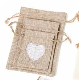 50Pcs/Lot 8x10 10x14 13x18cm Heart Shape Jute Gift Bags Cotton Linen Small Jewelry Pouches Burlap Drawstring Packaging Gift Bags
