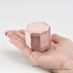 TAIMY Mini Velvet Octagon Custom Logo Jewelry Box Muti Color Three Slots Double Ring Box Wedding Marry Gifts Ring Case