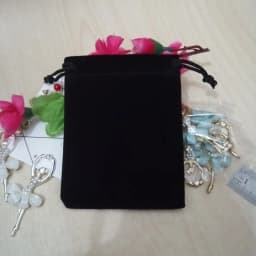 100pcs/Lot Multicolor Velvet Bags Jewellery Pouches 5x7 7x9 9x12 cm Drawstring Gifts Bags Christmas Wedding Gifts Packaging Bags