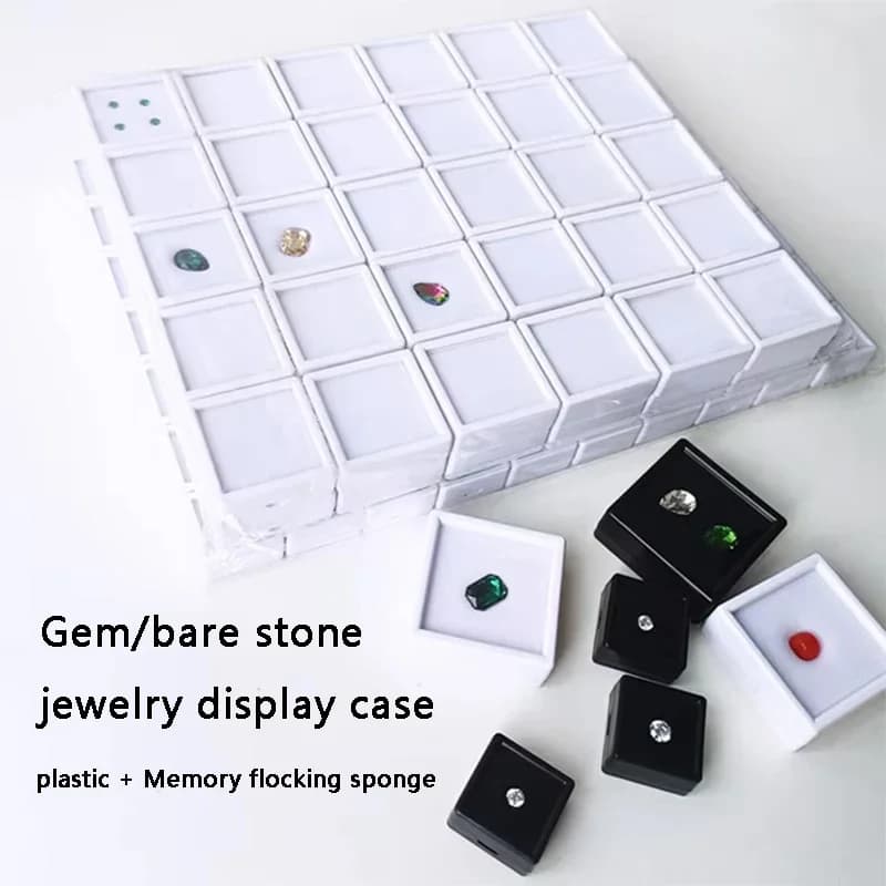70Pcs Transparent Gemstone Display Box Ring Face with Bare Gemstone Plastic Transparent Diamond Display Box 3x3cm 4x4cm