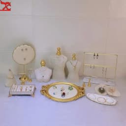 Jewelry Store Window Jewelry Display Case Fashion White Flannelette Head Jewelry Display Rack Ring Necklace Display Rack