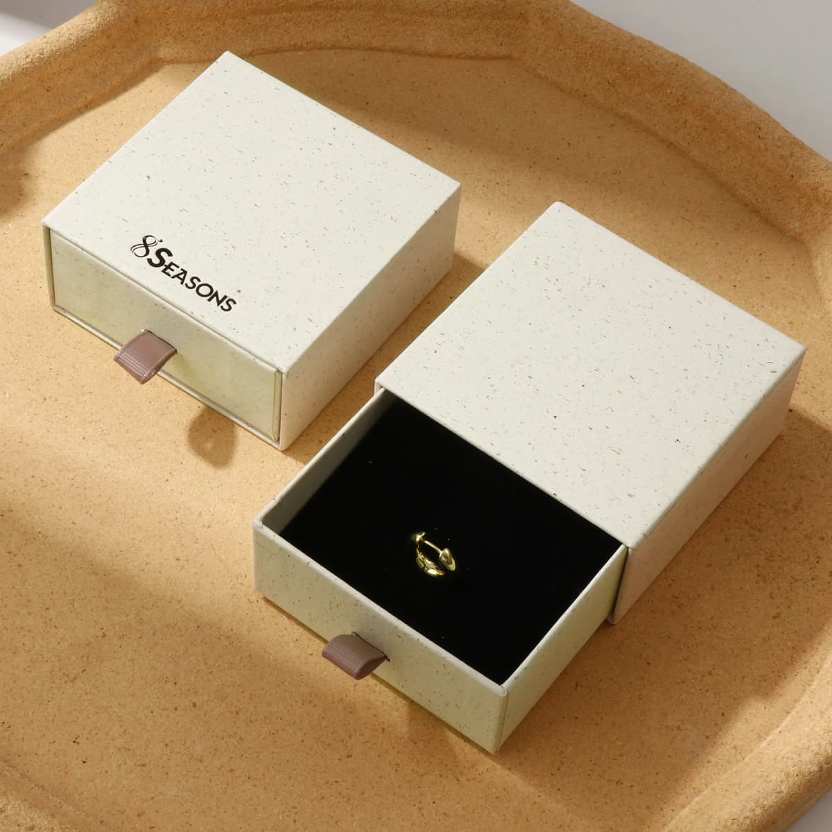 2pcs 8Seasons Paper Pull-Out Drawer Jewelry Gift Box Square Creamy-White For Ring Necklace Bracelets Earrings Gift Packing Box