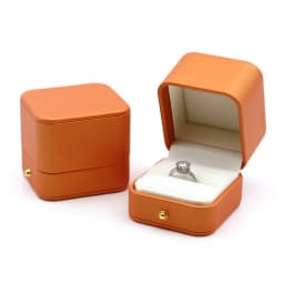 Hot Sale Leather Jewellery Gift Packaging Box Pendant Necklace Bracelet Earring Jewelry Ring Box Gift Cases Customized Logo