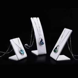 Fashion White Acrylic Necklace Jewellry Display Stand Holder Earring Pendant Exhibition Shelf 3 Sizes Jewellery Storage Showcase
