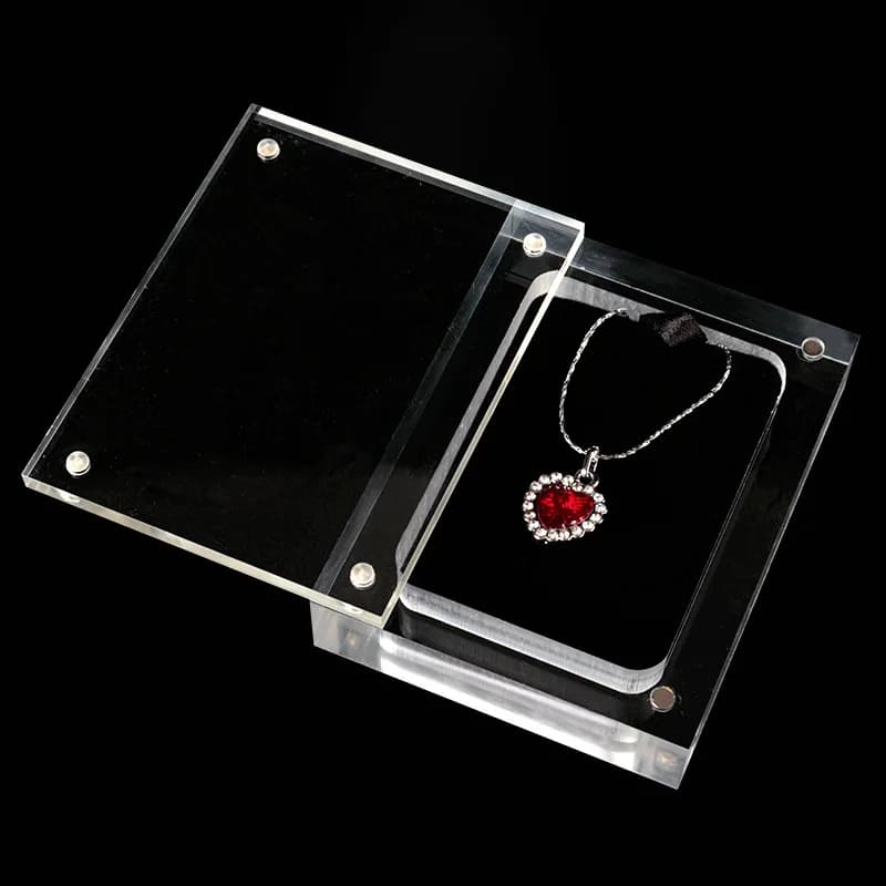 Small Size Jewelry Display Box Lockable Acrylic Magnetic Gemstone Casket High-Quality Necklace Storage For Gift Box New 2024
