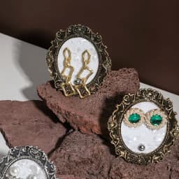 Oval Photo Frame Retro Earrings Storage Stand Jewelry Shop Display Shooting Props Home Decoration