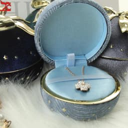 Latest Product Round Jewelry Box Creative Velvet Bow Ring Box Jewelry Boxes Jewelry Packaging for Ring Earring Pendant Organizer