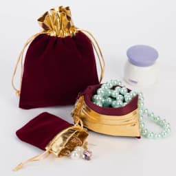 100pcs Luxury Velvet Jewelry Bags 10x12cm Black Red Birthday Party Wedding Favor Gift Packaging Drawstring Pouch Can Custom Logo