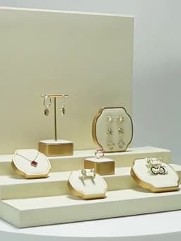 Beige Jewelry Display Stand Necklace Pendant Storage Props Earrings Rings Organizer Exhibitor Set Jewelry Display Rack