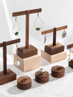 Wooden Earring Jewelry Holder Walnut Earring Organizer Hanging Stand Ring Display Stand Box Case Rack Jewellery Hanger Props