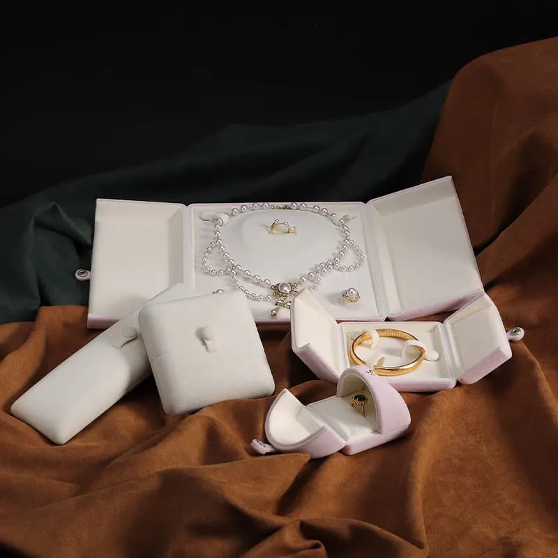 White Velvet Double Opening Jewelry Box Luxury Storage Case for Rings Earrings Pearl Necklace Bracelets Bangle