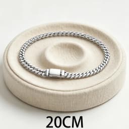 2026 New 925 Silver Women's Heart to Heart Star Weaving Classic Cuban Logo Bracelet Display Tool DIY Exquisite Charm Jewelry