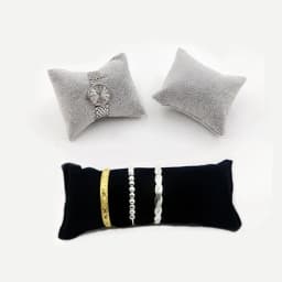 Wholesale Durable Velvet Pearl Bracelet Watch Display Pillows for Case Bangle Anklet Wristwatch Holder Jewelry Counter Organizer