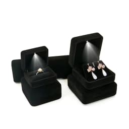 Velvet LED Jewellery Box Wedding Ring Pendant Earring Jewelry Display Packaging Cases Free Custom Logo Jewellery Gift Box