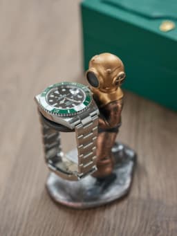 Diver Watch Stand Wristwatch Storage Display Holder Fashion Jewelry Organizer New Unbranded Clock Holder for Watches