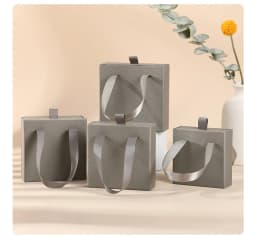 10pcs Paper Jewelry Box Bracelet Necklace Ring Earring Box Ribbon Handle Kraft Wedding Gifts Packaging Box Jewelry Accessories