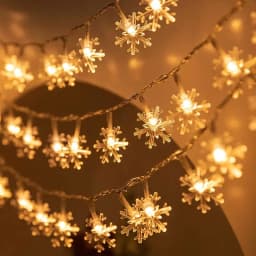 1/3/6M LED Snowflake Fairy Lights Battery/USB Power Copper Wire Garland Light New Year Garden Outdoor Wedding Living Room Decor