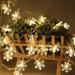 1/3/6M LED Snowflake Fairy Lights Battery/USB Power Copper Wire Garland Light New Year Garden Outdoor Wedding Living Room Decor