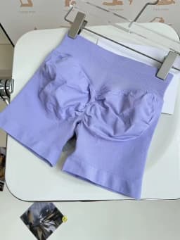 Summer Women Scrunch Bum Gym Shorts With Low Waist Yoga Shorts Seamless Scrunch Workout Running Butt Lifting Shorts