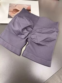 Summer Women Scrunch Bum Gym Shorts With Low Waist Yoga Shorts Seamless Scrunch Workout Running Butt Lifting Shorts