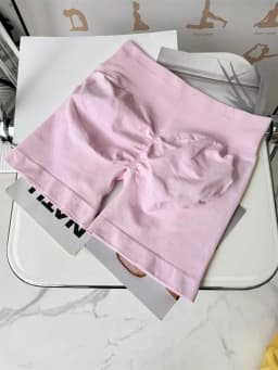 Summer Women Scrunch Bum Gym Shorts With Low Waist Yoga Shorts Seamless Scrunch Workout Running Butt Lifting Shorts