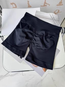 Summer Women Scrunch Bum Gym Shorts With Low Waist Yoga Shorts Seamless Scrunch Workout Running Butt Lifting Shorts